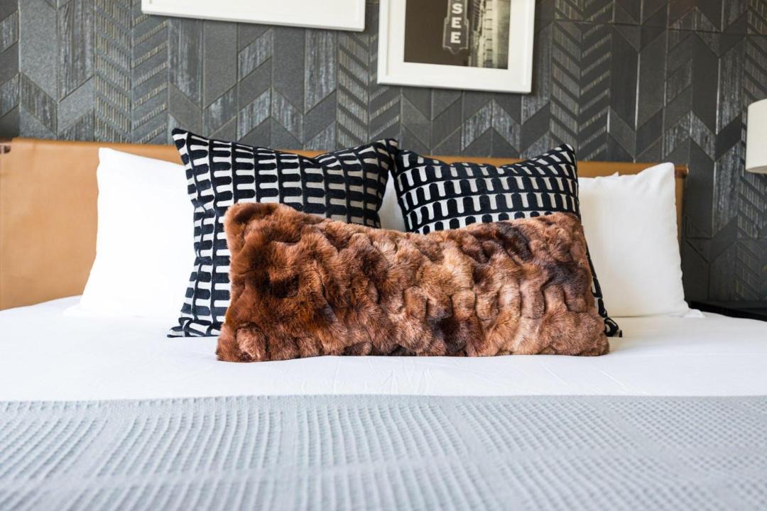 Photo of Bedroom in Midtown