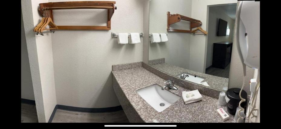 Photo of Bathroom in Kimball