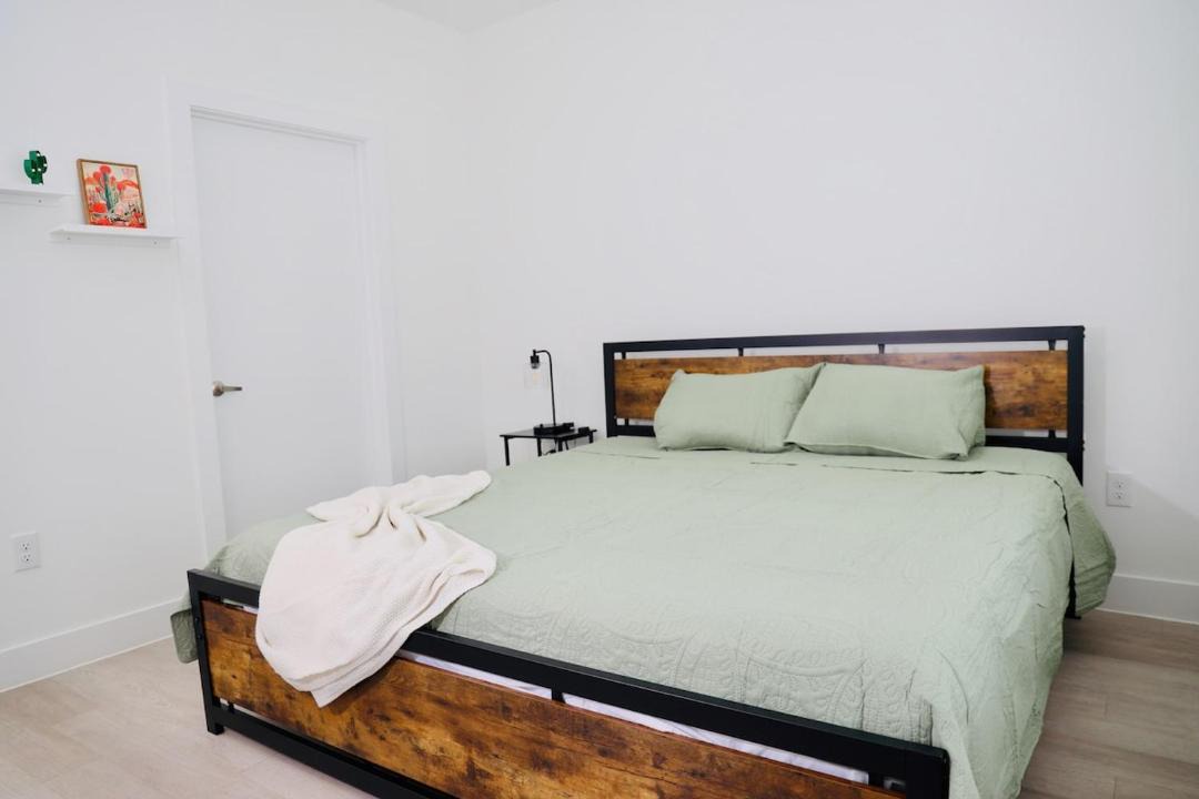Photo of Bedroom in McNeil