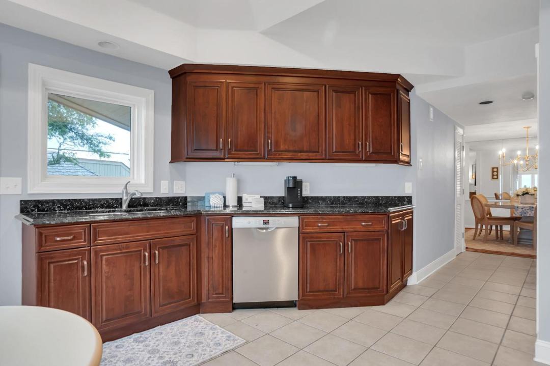 Photo of Kitchen in Beach Lagoon