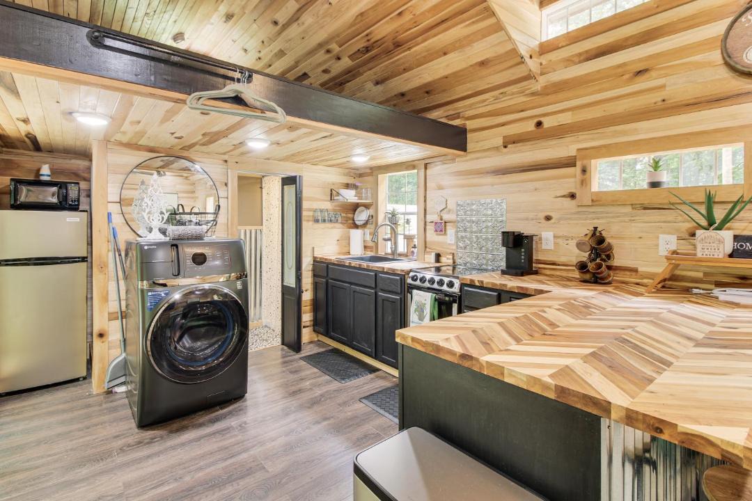 Photo of Kitchen in Byrdstown
