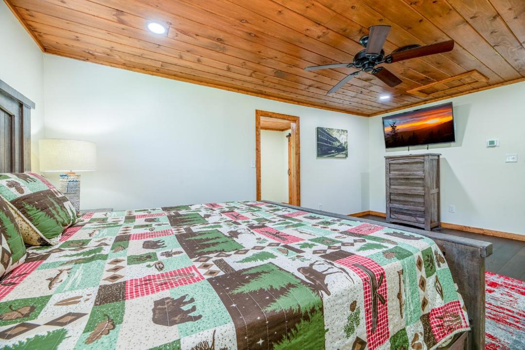 Photo of Bedroom in Pigeon Forge