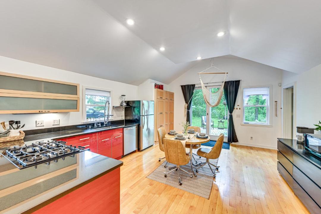 Photo of Kitchen in Cassopolis