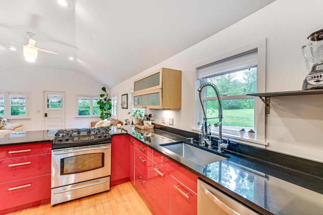 Photo of Kitchen in Cassopolis