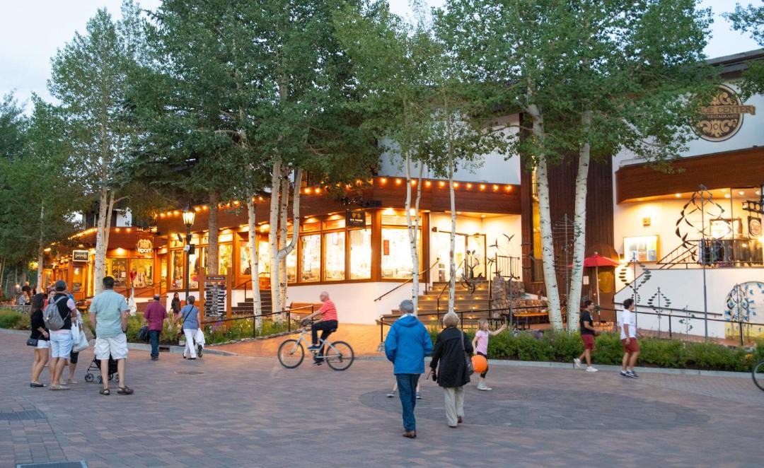 Photo of Others in Vail