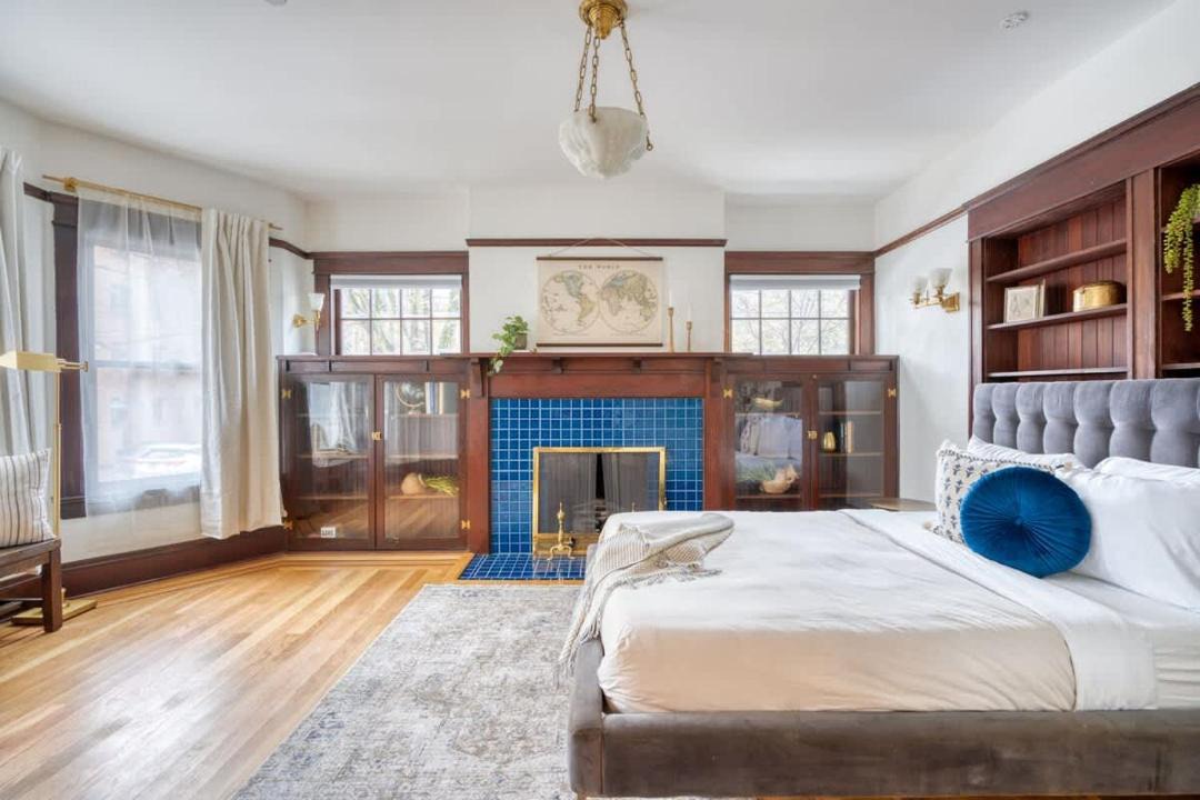 Photo of Bedroom in Alphabet Historic District