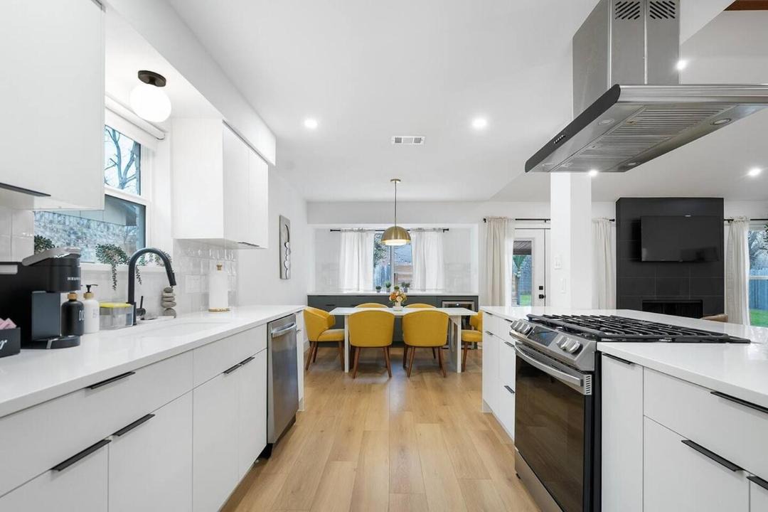 Photo of Kitchen in North Austin Civic Association