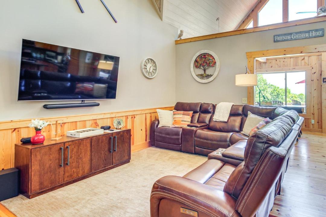 Photo of Livingroom in East Ellijay