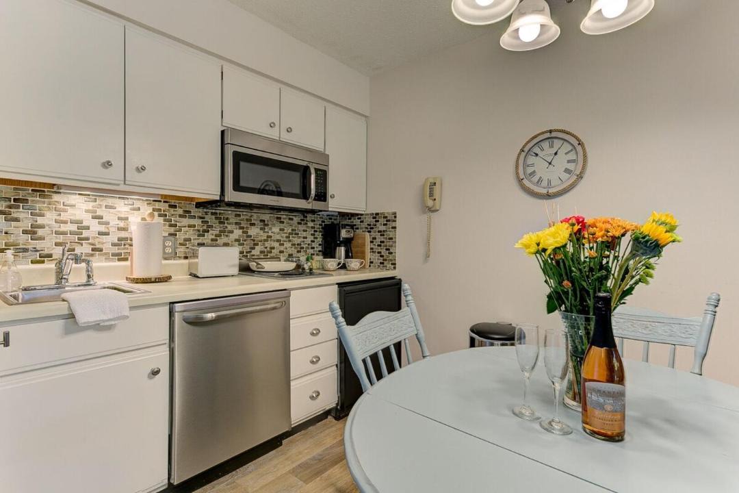 Photo of Kitchen in Acme