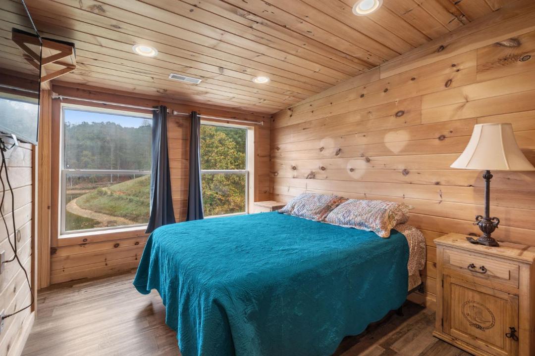 Photo of Bedroom in Bryant