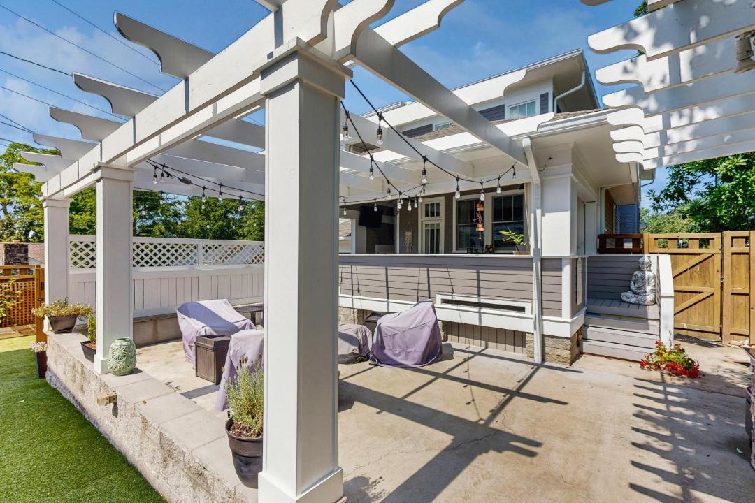 Photo of Patio Balcony in Belmont - Hillsboro