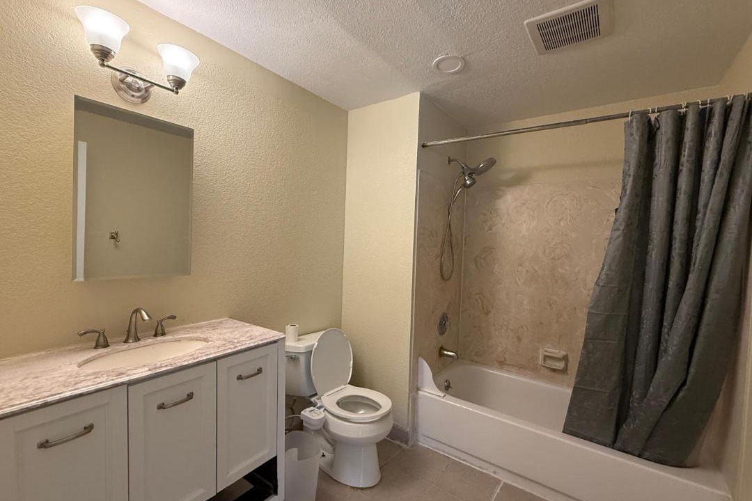 Photo of Bathroom in University District