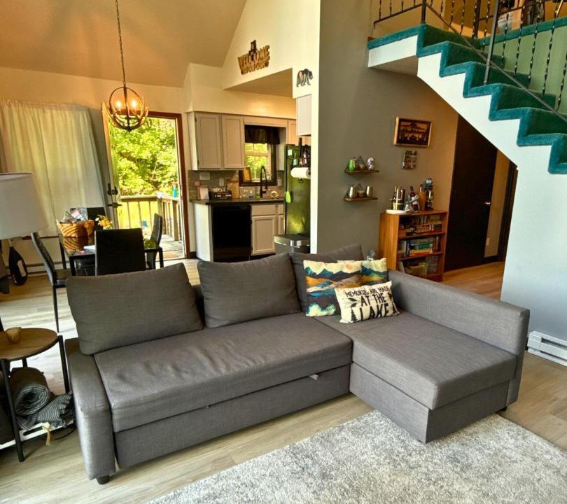Photo of Livingroom in Roach