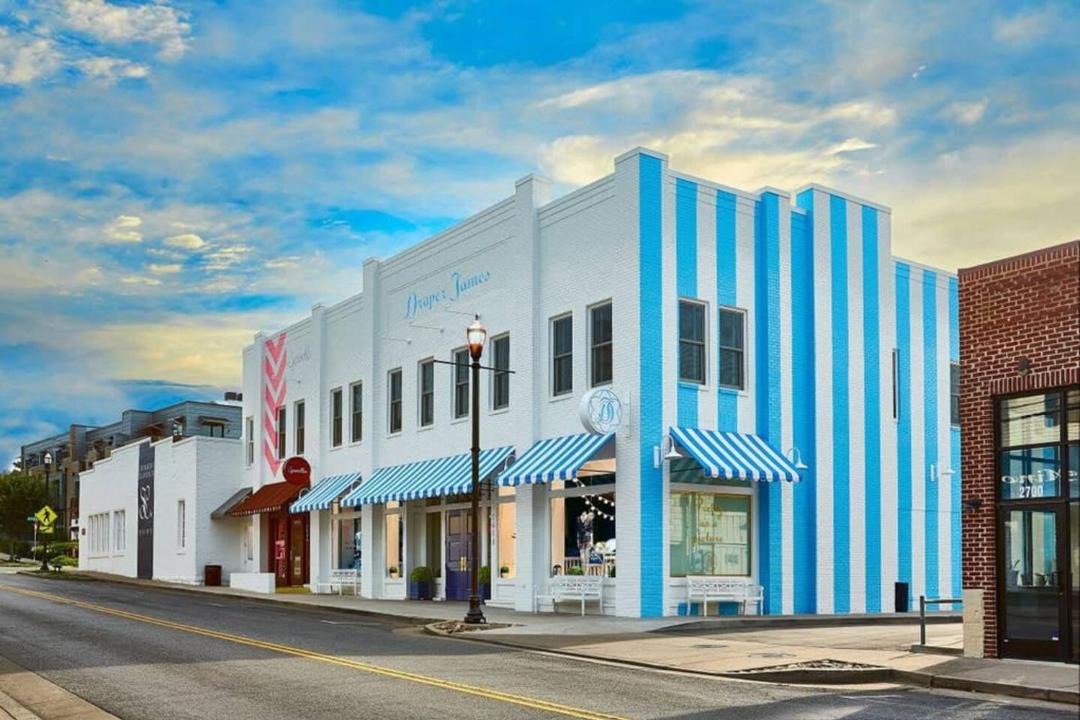 Photo of Buildings in 12 South
