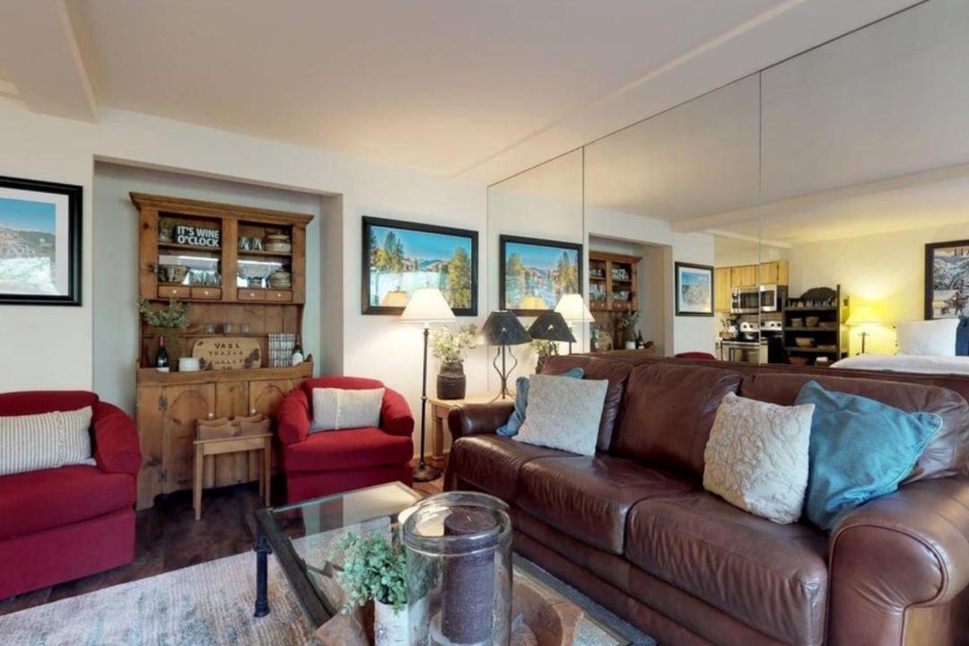 Photo of Livingroom in Vail