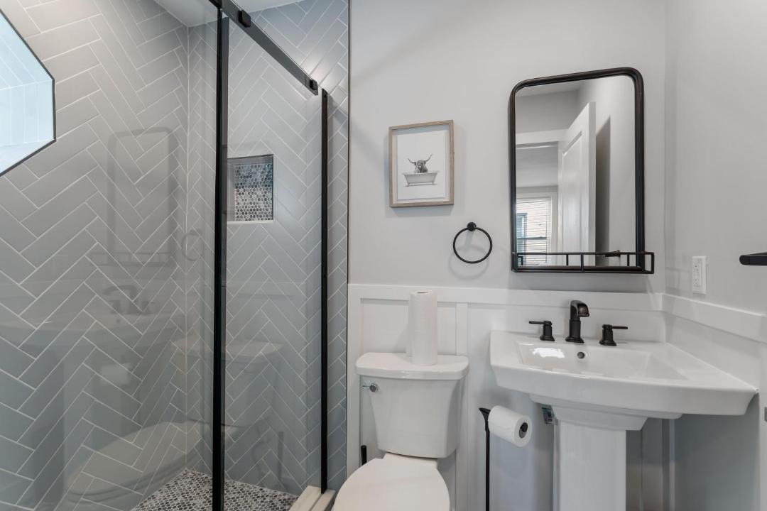 Photo of Bathroom in North Philadelphia West