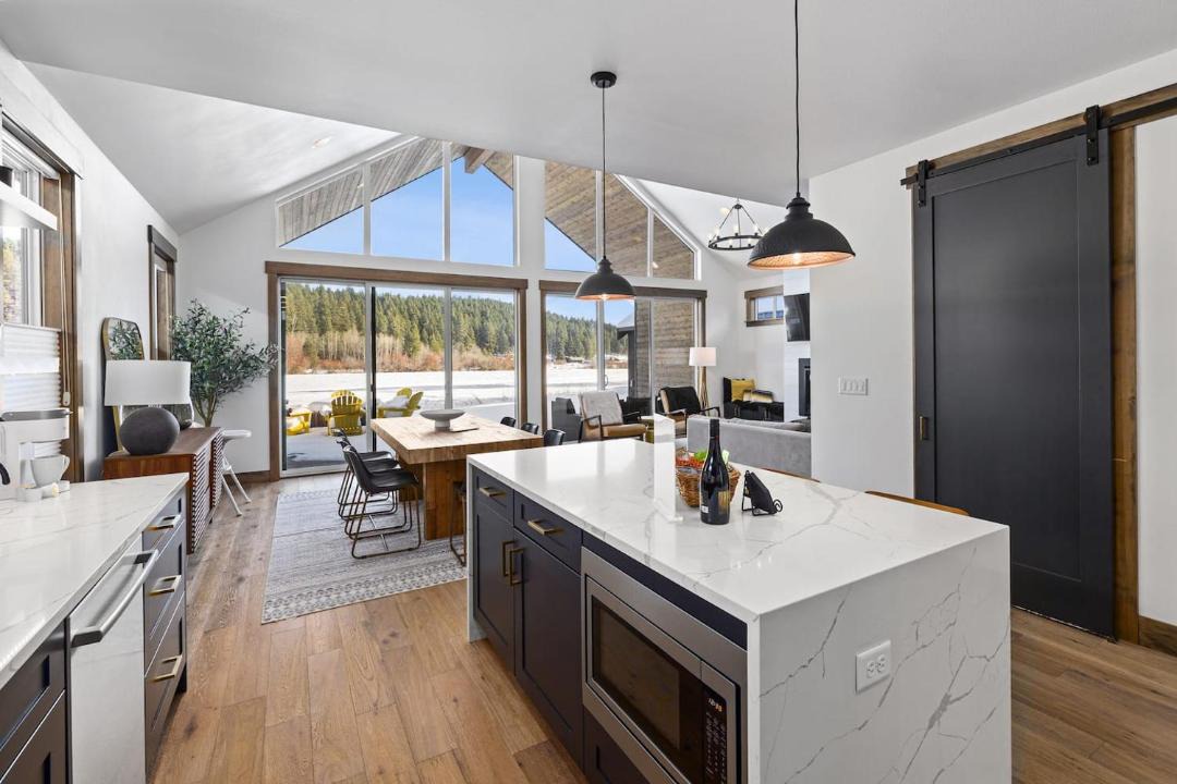 Photo of Kitchen in Roslyn
