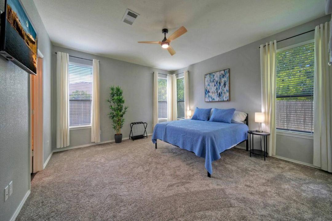Photo of Bedroom in Pflugerville