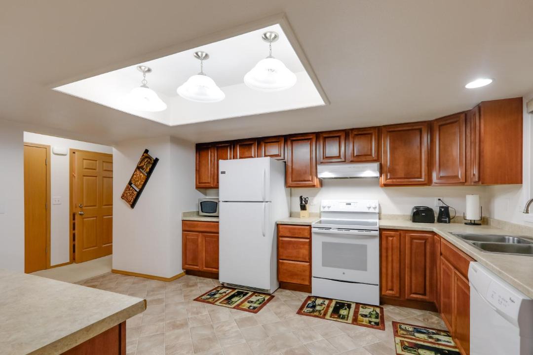 Photo of Kitchen in College