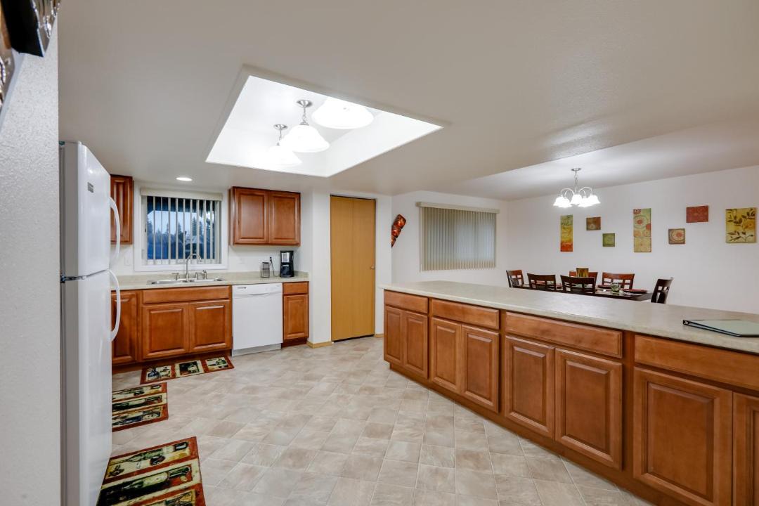 Photo of Kitchen in College