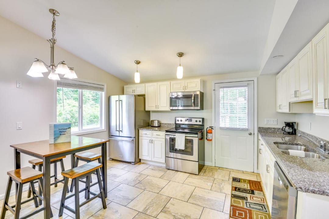 Photo of Kitchen in Shorewood-Tower Hills-Harbert