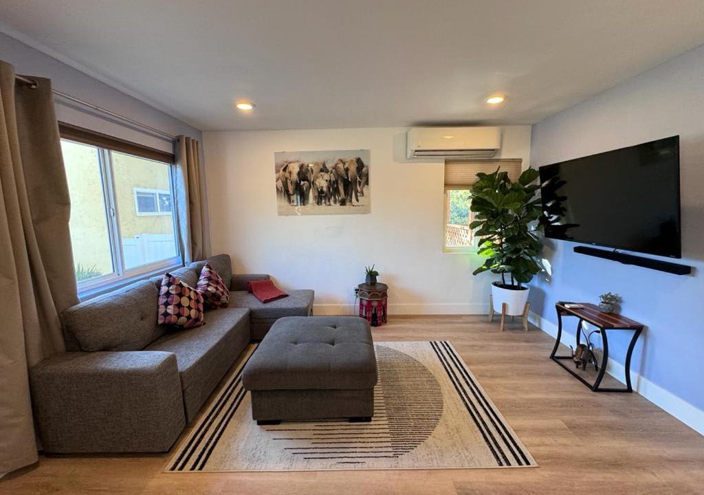 Photo of Livingroom in Hillcrest