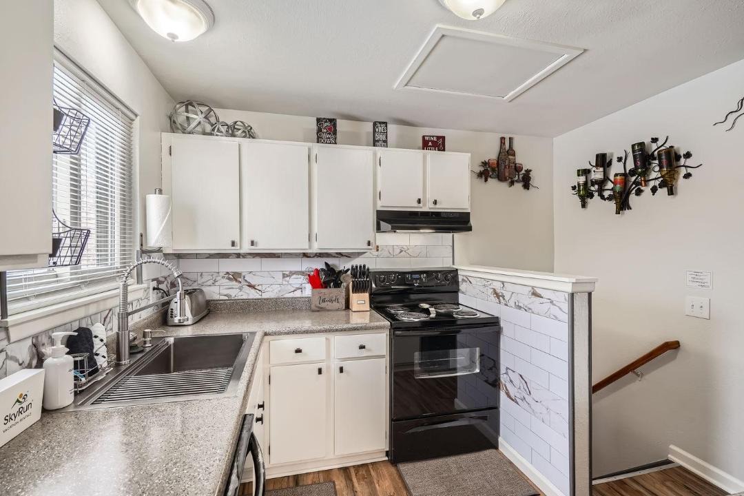 Photo of Kitchen in North Central Westminster