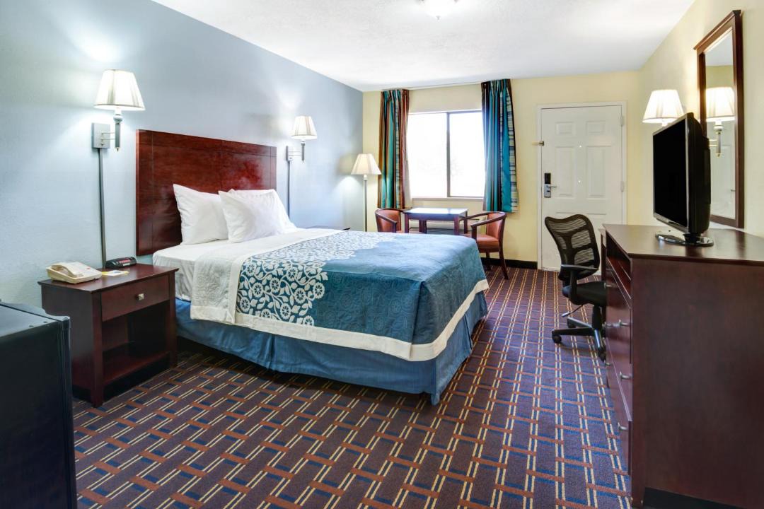 Photo of Bedroom in Westside