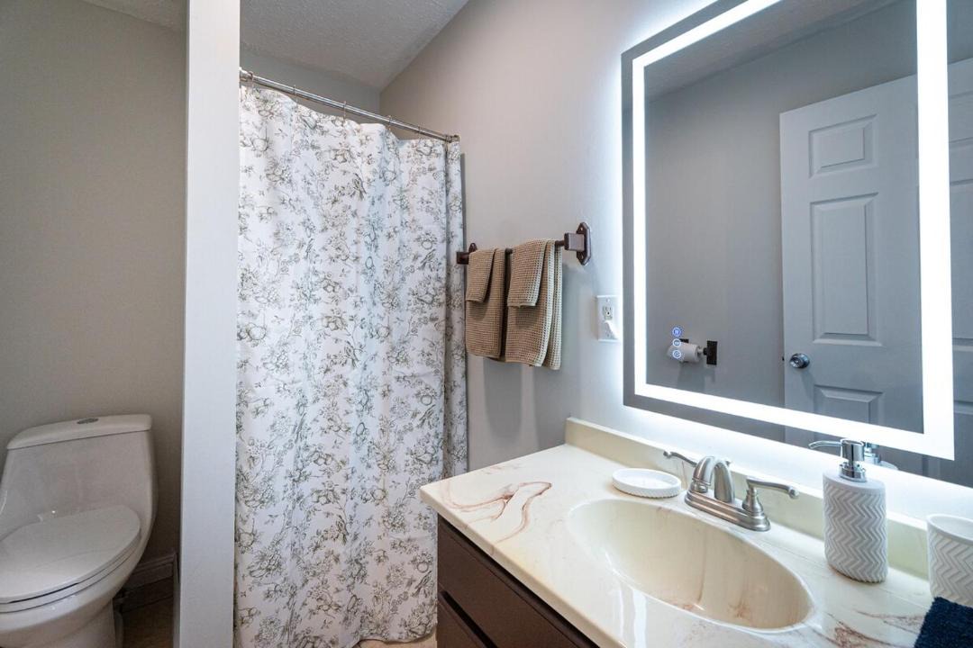 Photo of Bathroom in Summerlee