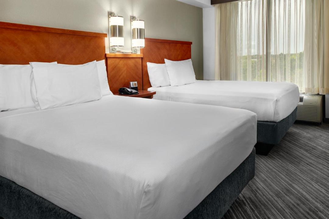 Photo of Bedroom in White Station