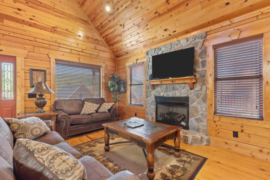 Photo of Others in White Oak Lodge