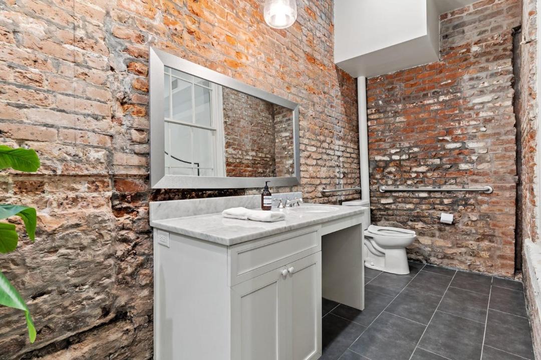 Photo of Bathroom in Central Business District