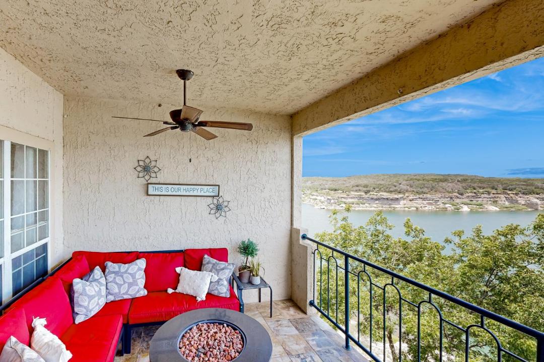Photo of Patio Balcony in Highland Lake Estates