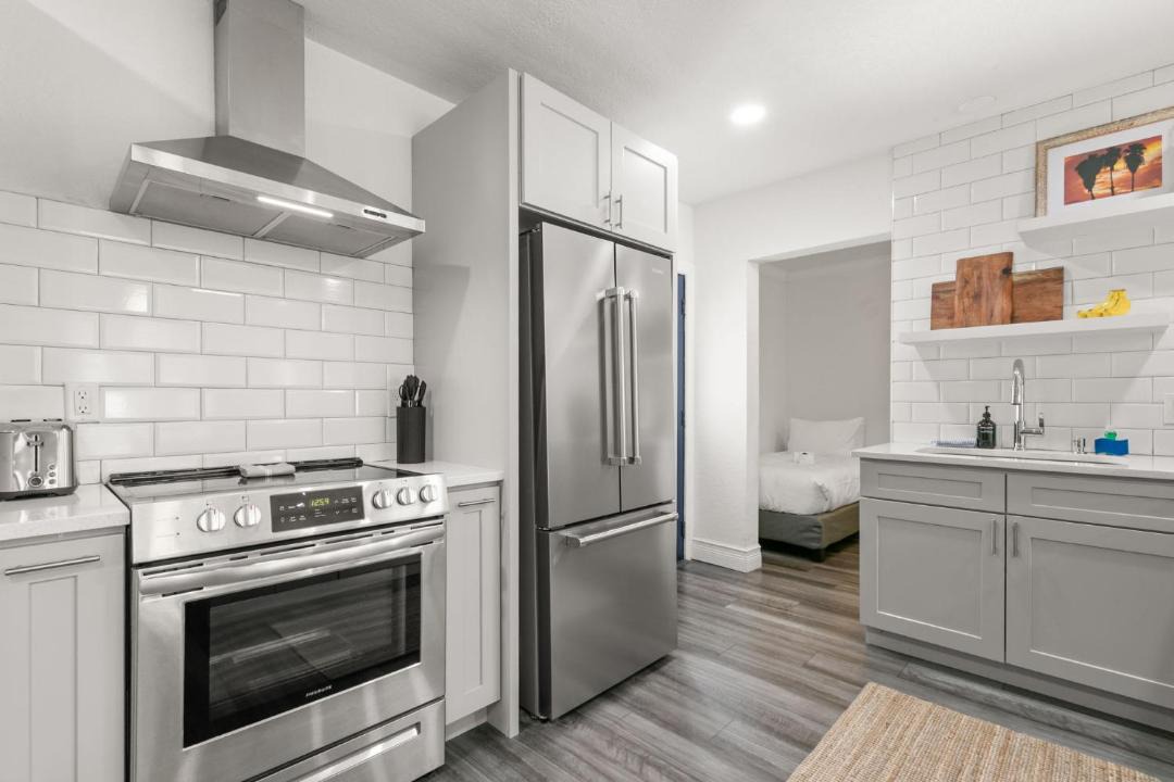 Photo of Kitchen in Courier City - Oscawana