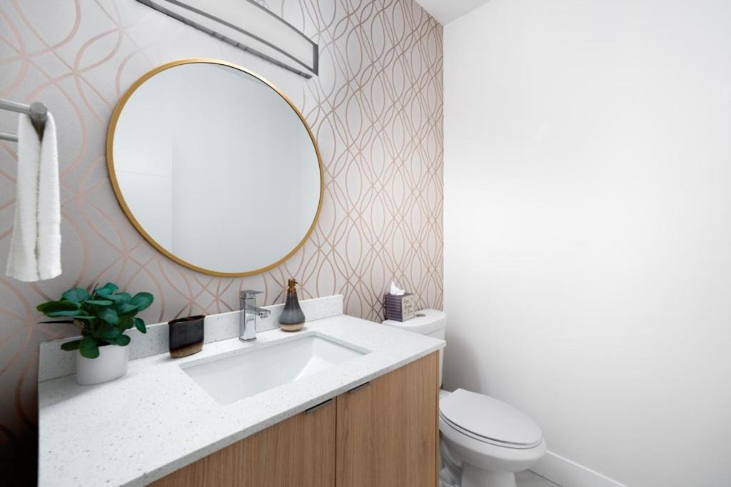 Photo of Bathroom in Croissant Park