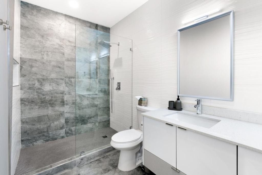 Photo of Bathroom in Croissant Park