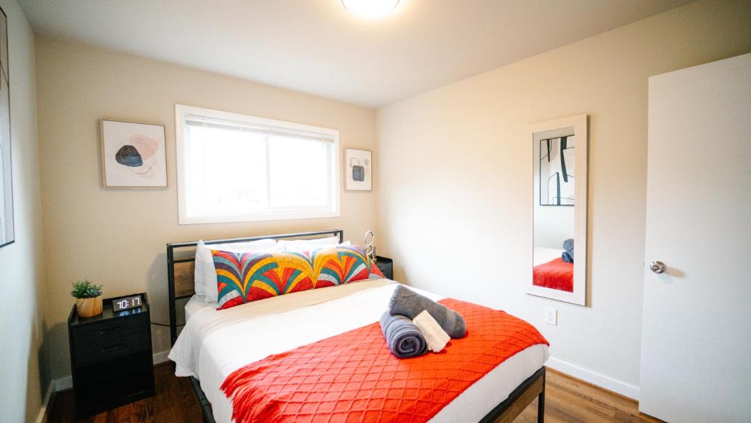 Photo of Bedroom in Oxon Hill