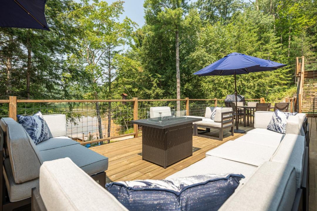Photo of Patio Balcony in Interlochen
