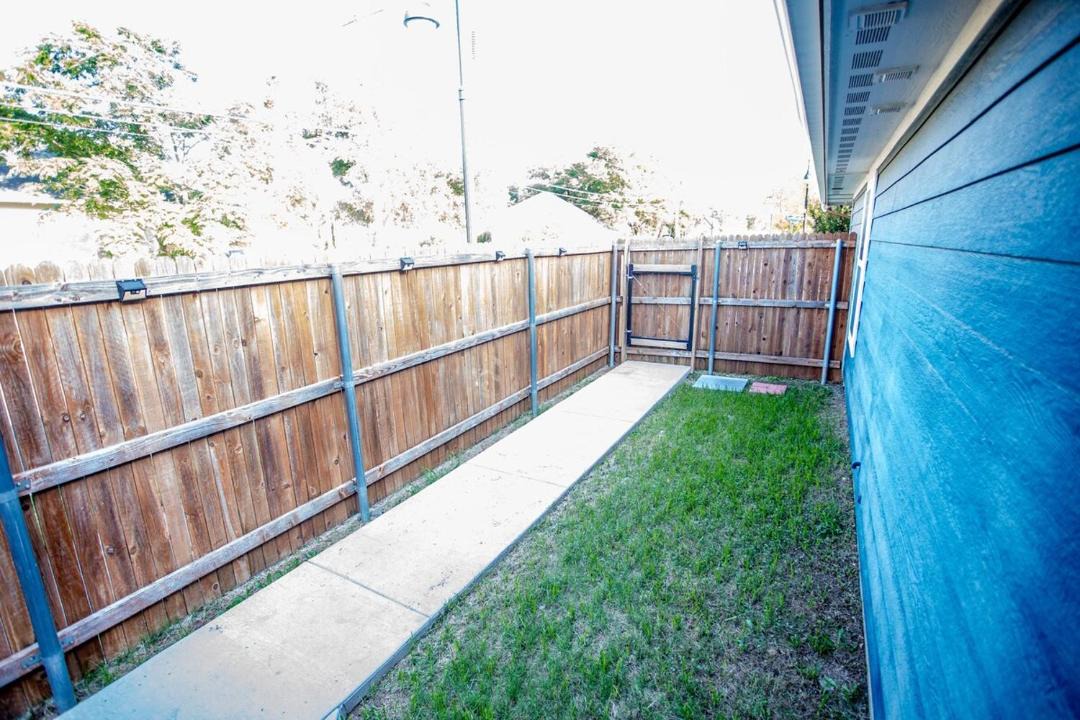 Photo of Patio Balcony in Fort Worth