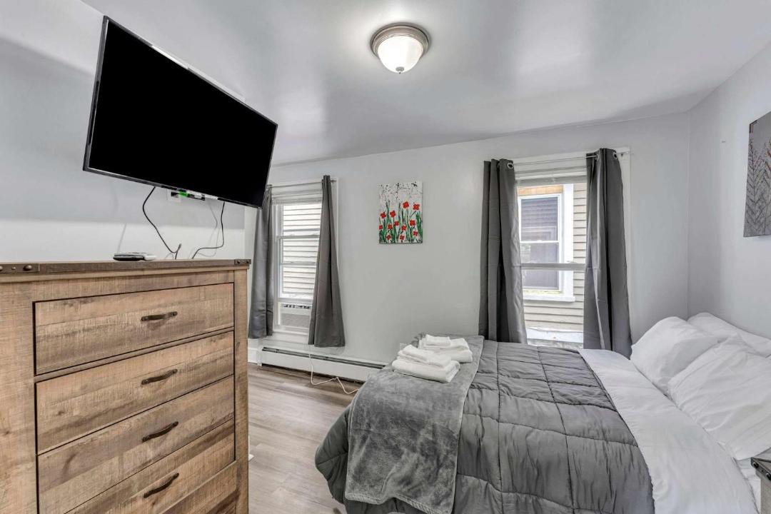 Photo of Bedroom in Oneonta