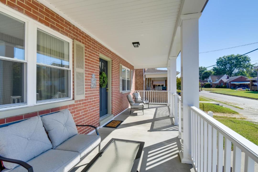 Photo of Patio Balcony in Huntington