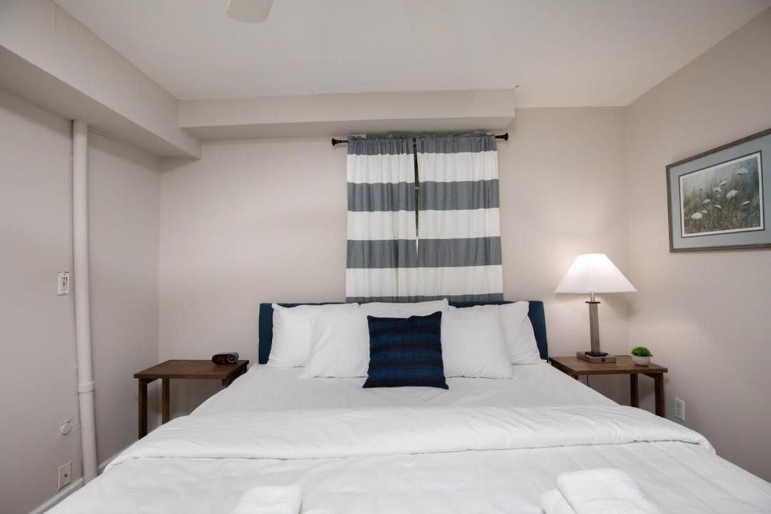 Photo of Bedroom in Redmont Park