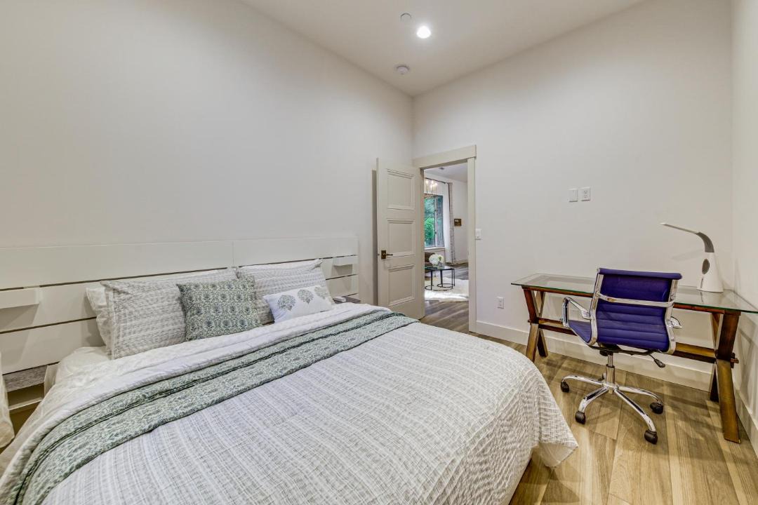Photo of Bedroom in Redmond