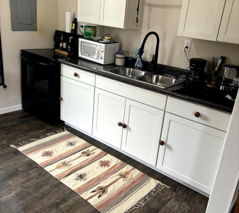 Photo of Kitchen in Arjay