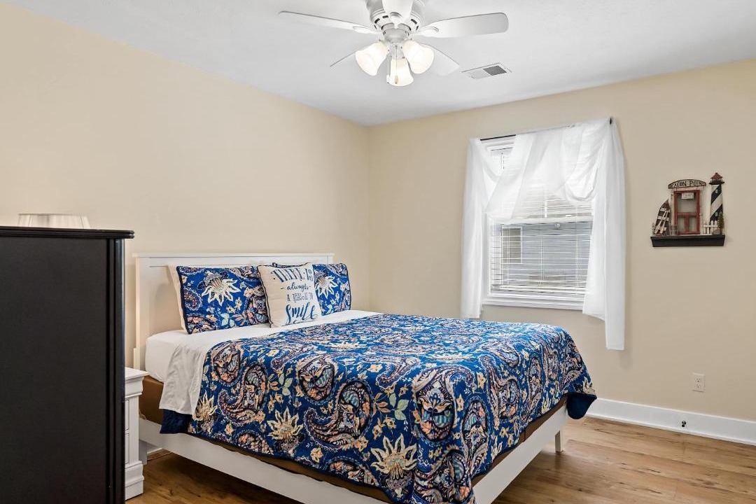 Photo of Bedroom in Kendall