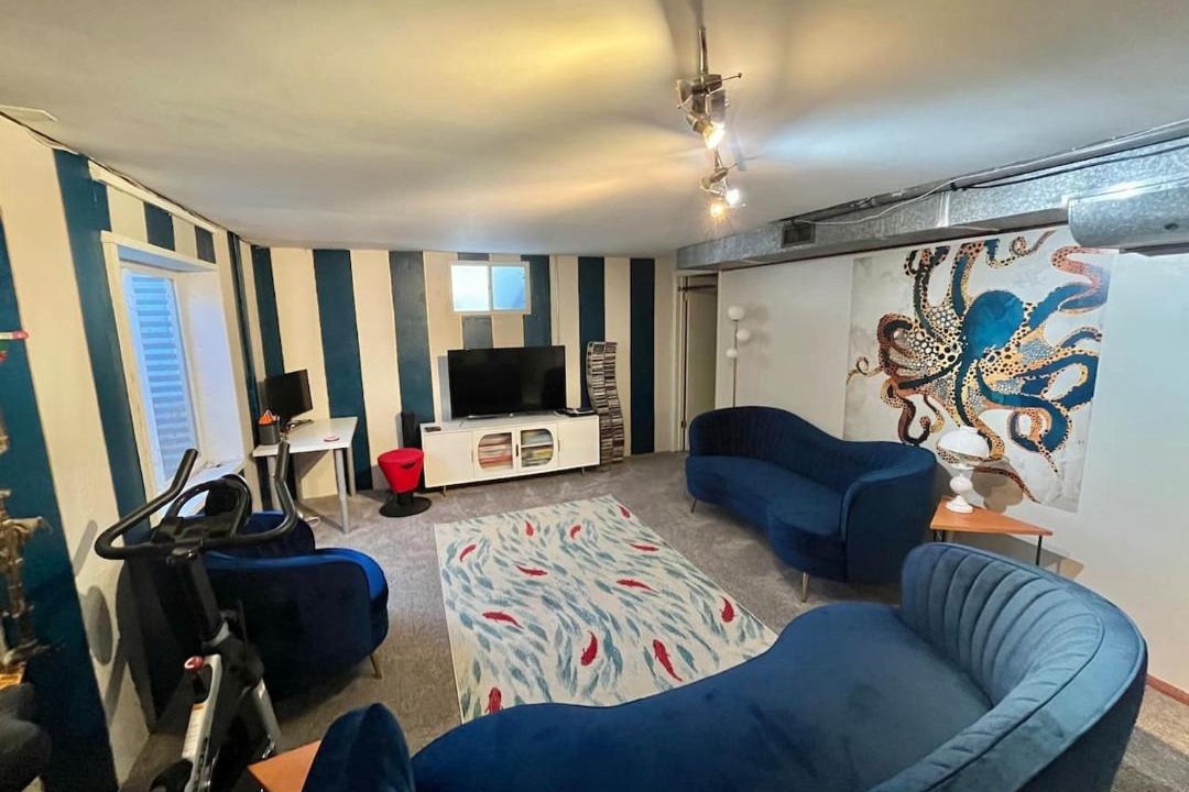 Photo of Livingroom in Martin Acres