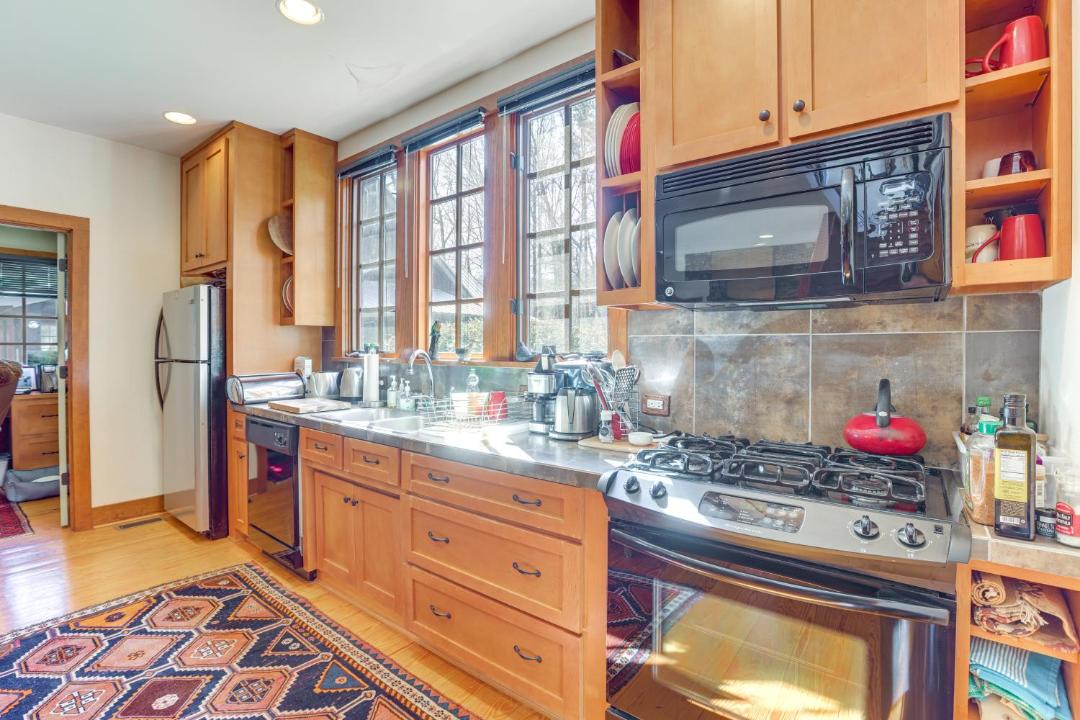 Photo of Kitchen in Argo