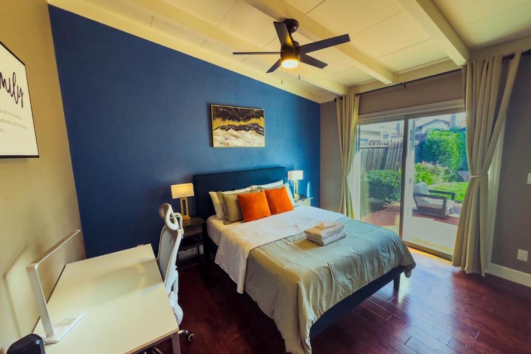 Photo of Bedroom in East San Mateo