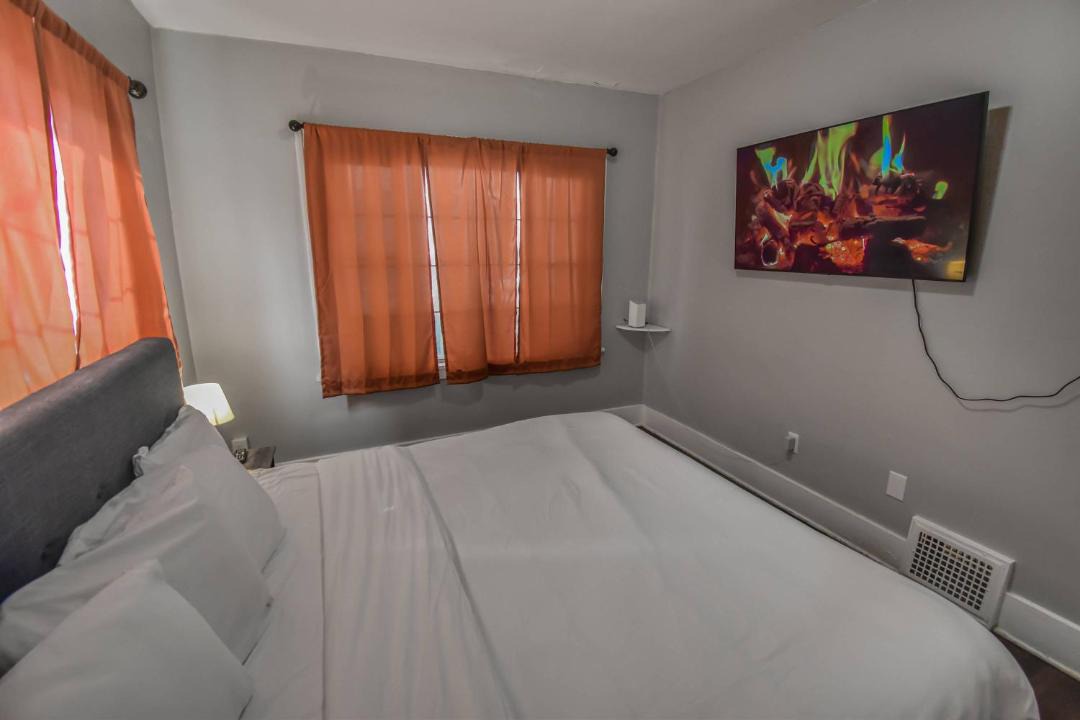 Photo of Bedroom in Congress Park