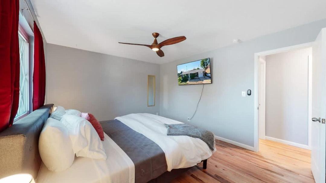 Photo of Bedroom in Dupont